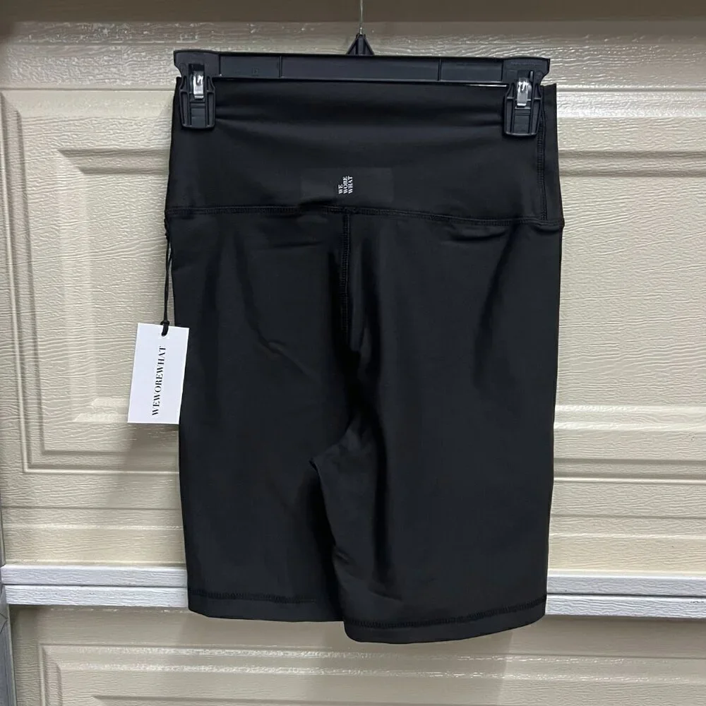 WeWoreWhat Athletic Womens Biker Short MEDIUM in Black